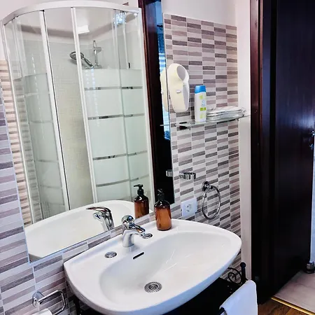 Residenza Bra 게스트하우스 베로나