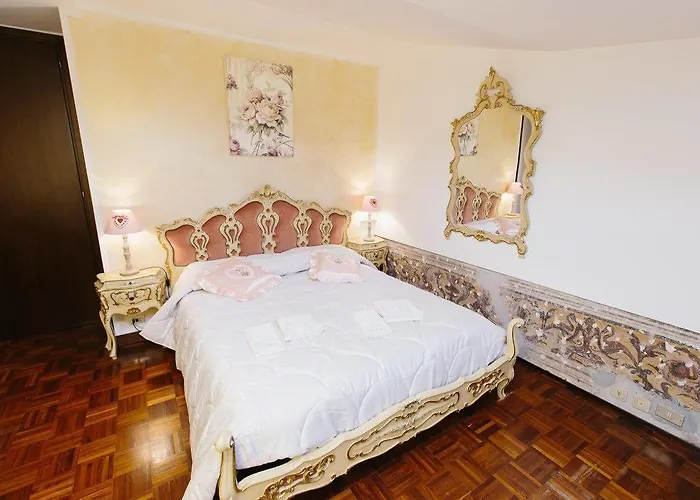 Residenza Bra Affittacamere 4*