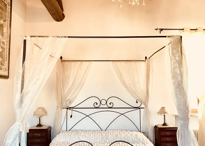 Πανσιόν Residenza Bra 4*